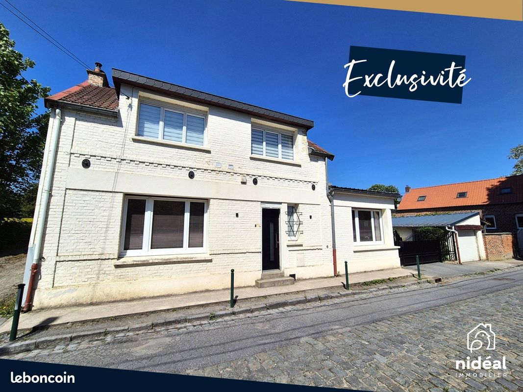 Maison 5 pièces 137 m² · à Sebourg · 137 m² · 330 000 €