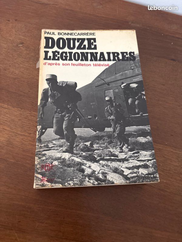 Douze légionnaires (image 1)