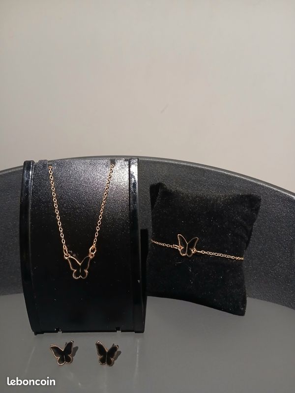 Ensemble bijoux papillon (image 2)