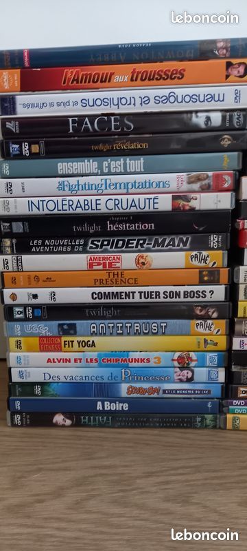 Lot de 50 DVD tous styles (cinéma, humour, série...) (image 3)