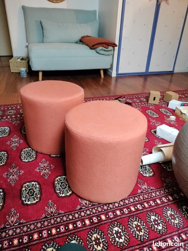 2 petits tabourets / chevets / poufs orange (image 1)
