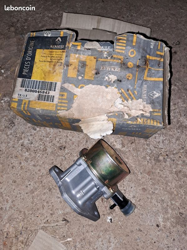 Pompe à vide de freinage renault clio 1 trafic 1 megane 1 (image 2)
