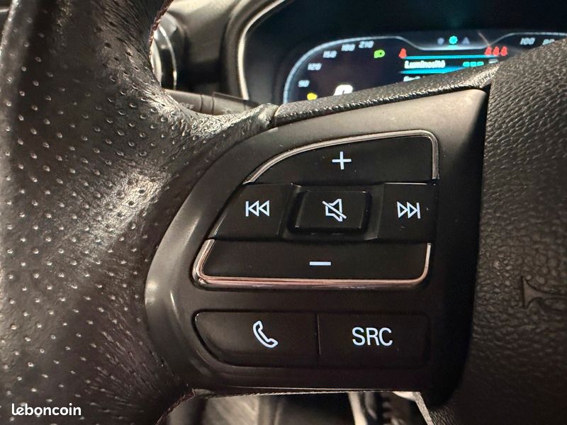 MG EHS 1.5T GDI PHEV Luxury Auto (image 21)