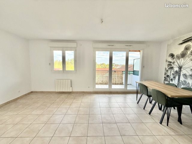 Appartement 3 pièces 64 m² · à Ferney-Voltaire · 64 m² · 1 790 €/mois
