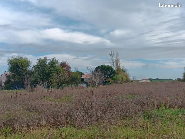 Terrain 690 m² Gargas