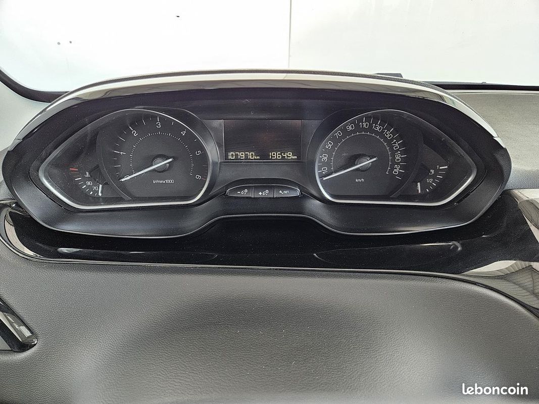 PEUGEOT 208 1.5 BlueHDi - 100 Active Business 5 places (image 10)