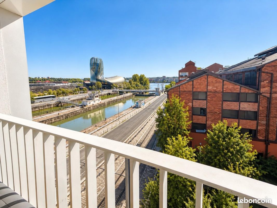 Appartement 4 pièces 85 m² · à Bordeaux · 85 m² · 369 000 €