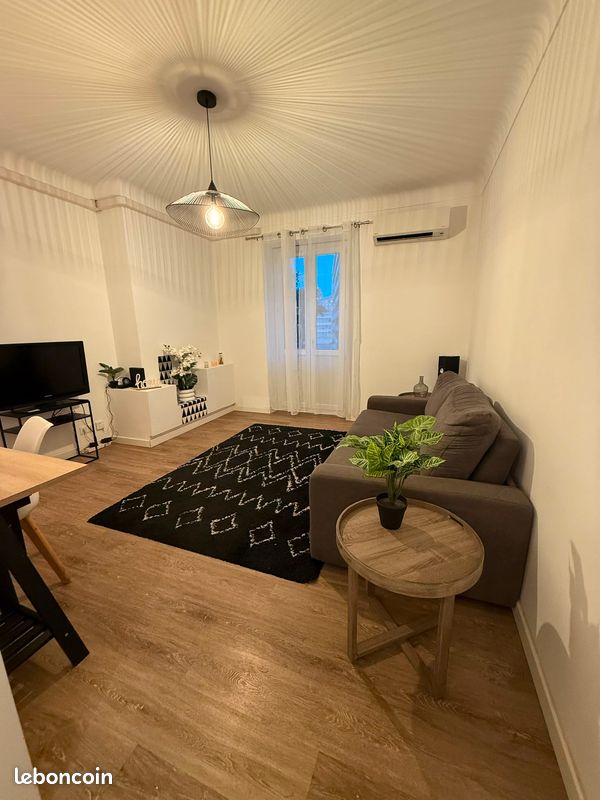 Appartement 2 pièces 49 m² · à Ajaccio · 49 m² · 900 €