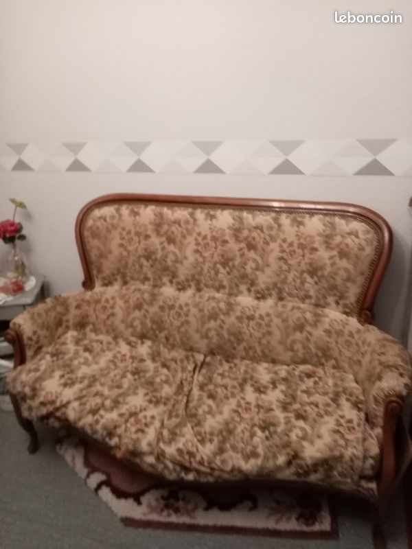Vend bergère état satisfaisant (image 2)