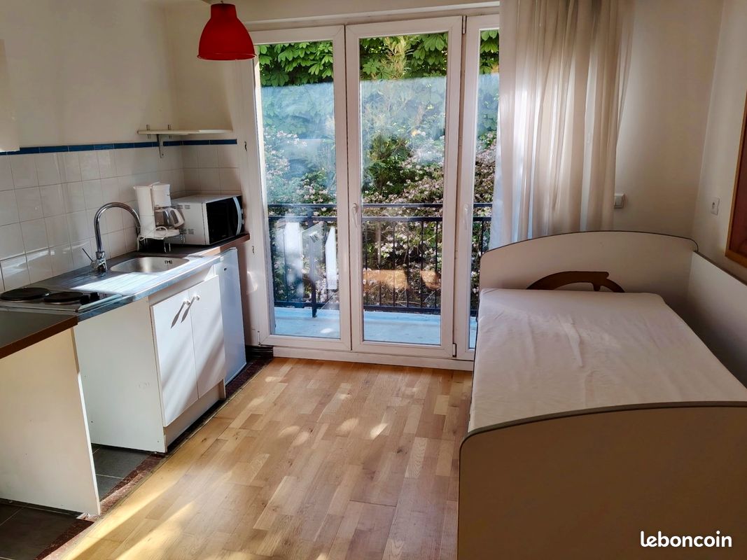 Appartement 1 pièce 17 m² · à Saint-Maur-des-Fossés · 17 m² · 700 €/mois