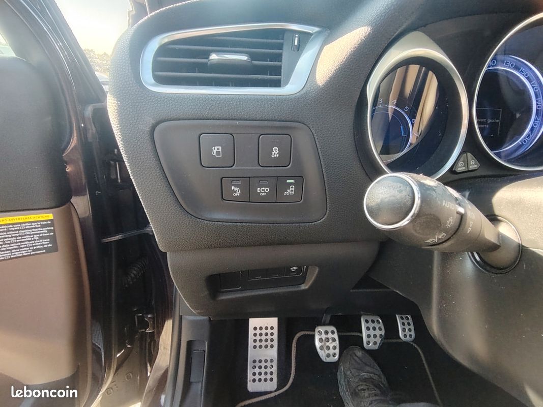 DS4 So chic 1.2 ptec 130 (image 13)
