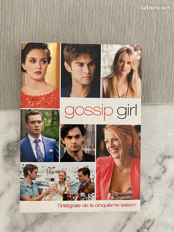 Coffret DVD Gossip Girl saison 5 (image 1)