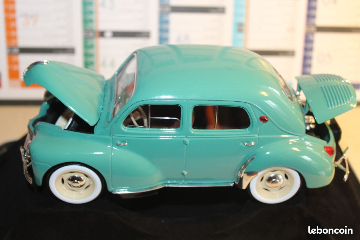 Solido 8047 - Renault 4cv Verte - 1/18 - Modèle Occasion