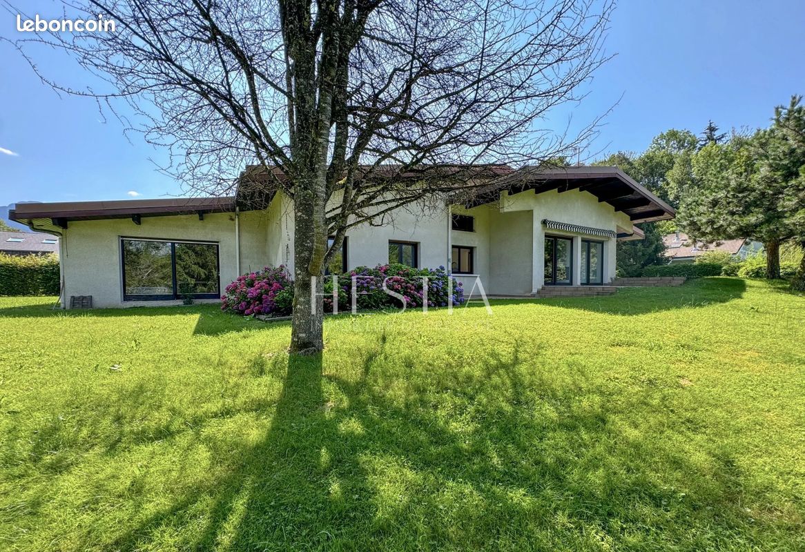 Maison 7 pièces 291 m² · à Annecy · 291 m² · 960 000 €