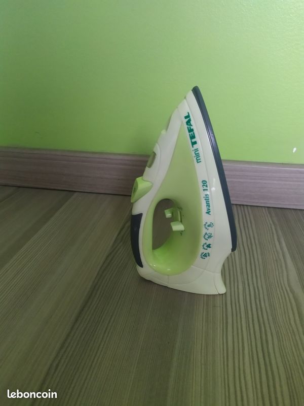 Fer à repasser enfant mini Tefal (image 1)