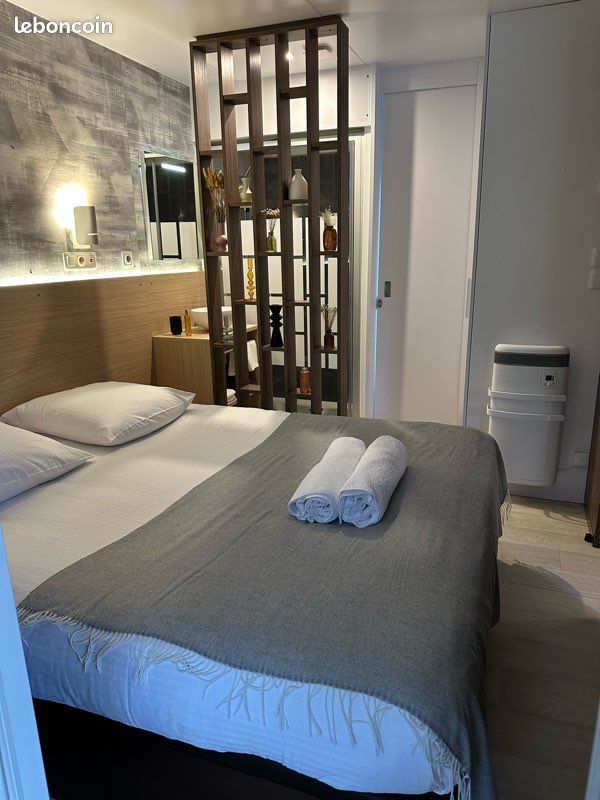 Mobil home standing jacuzzi privatif (image 1)