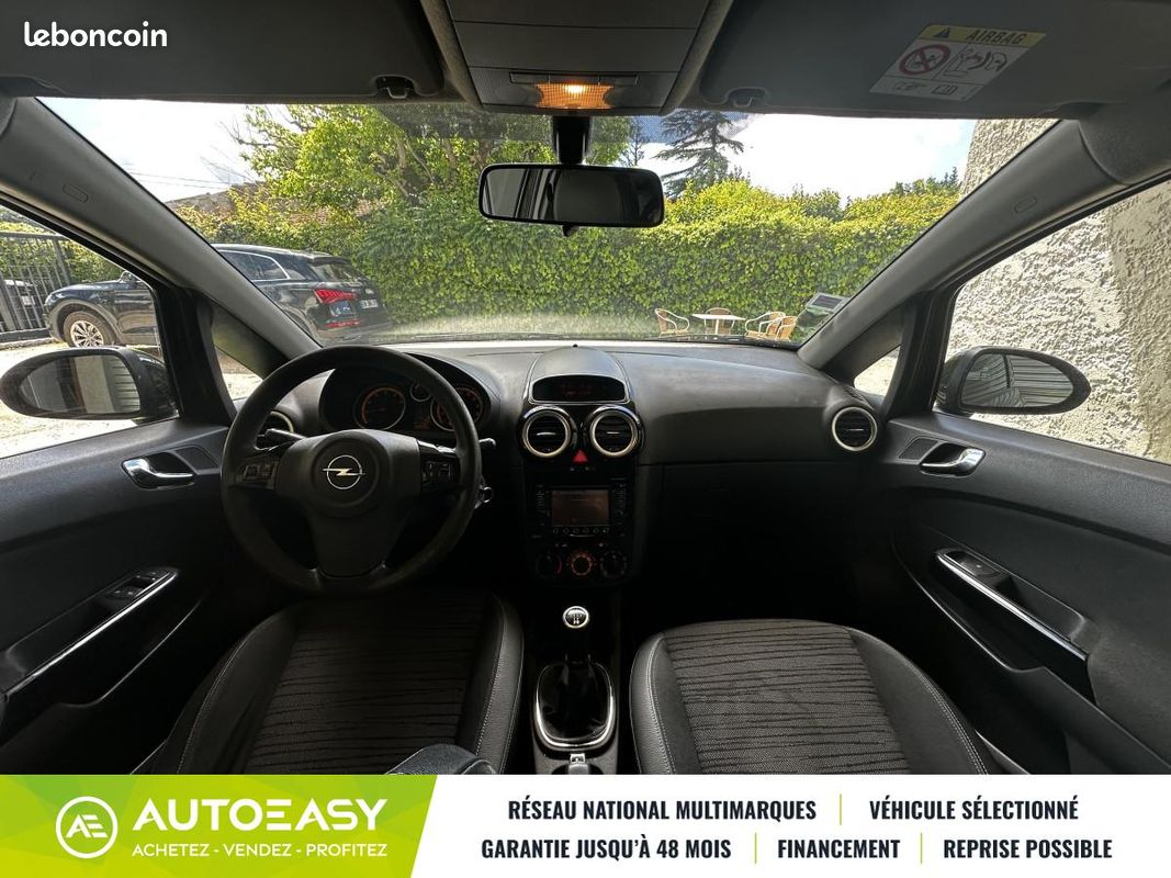 Opel Corsa V 1.2 70ch Edition 3p (image 9)