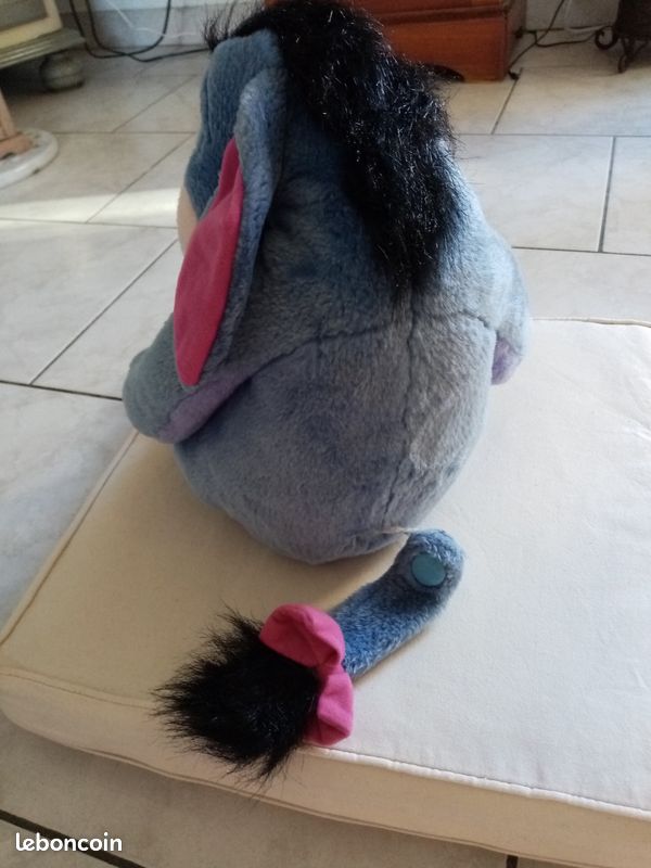Grande peluche Bourriquet (image 2)