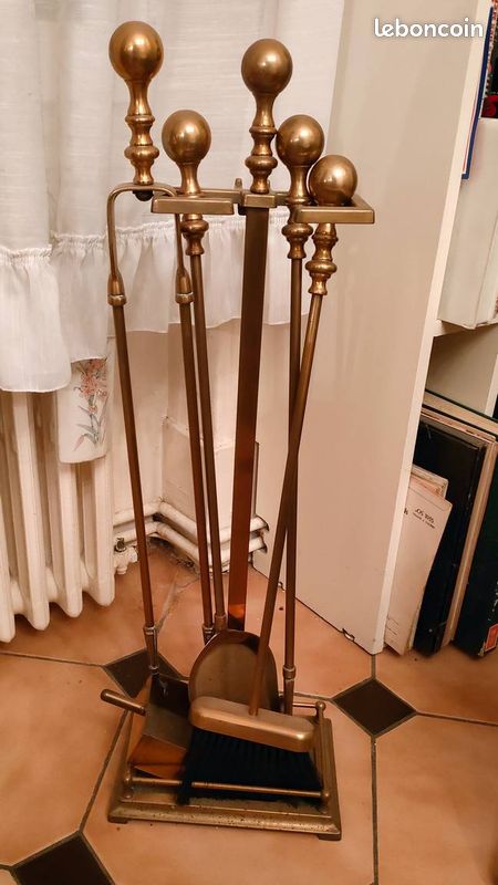 Tisonnier en laiton (image 1)