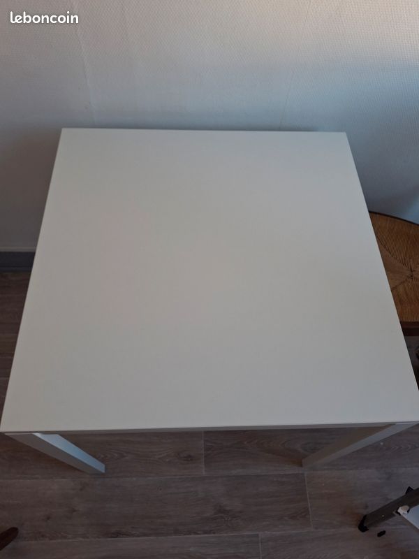Table 4 places (image 2)