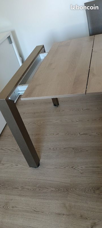 Table de salle à manger (image 8)