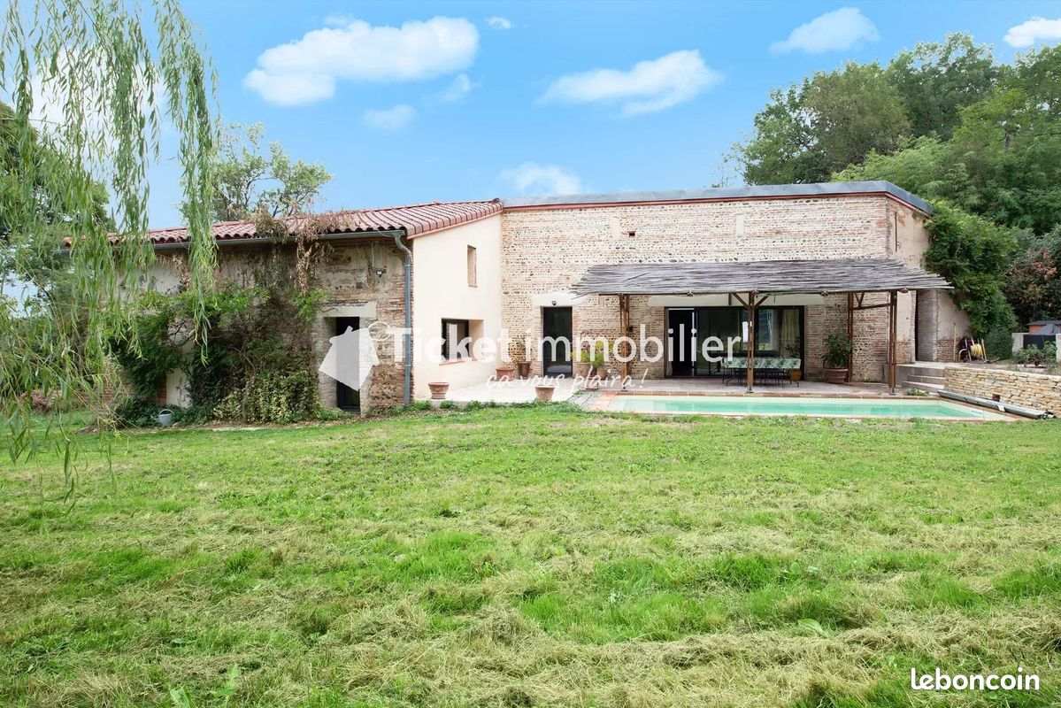 Maison 4 pièces 135 m² · à Montaigut-sur-Save · 135 m² · 399 900 €