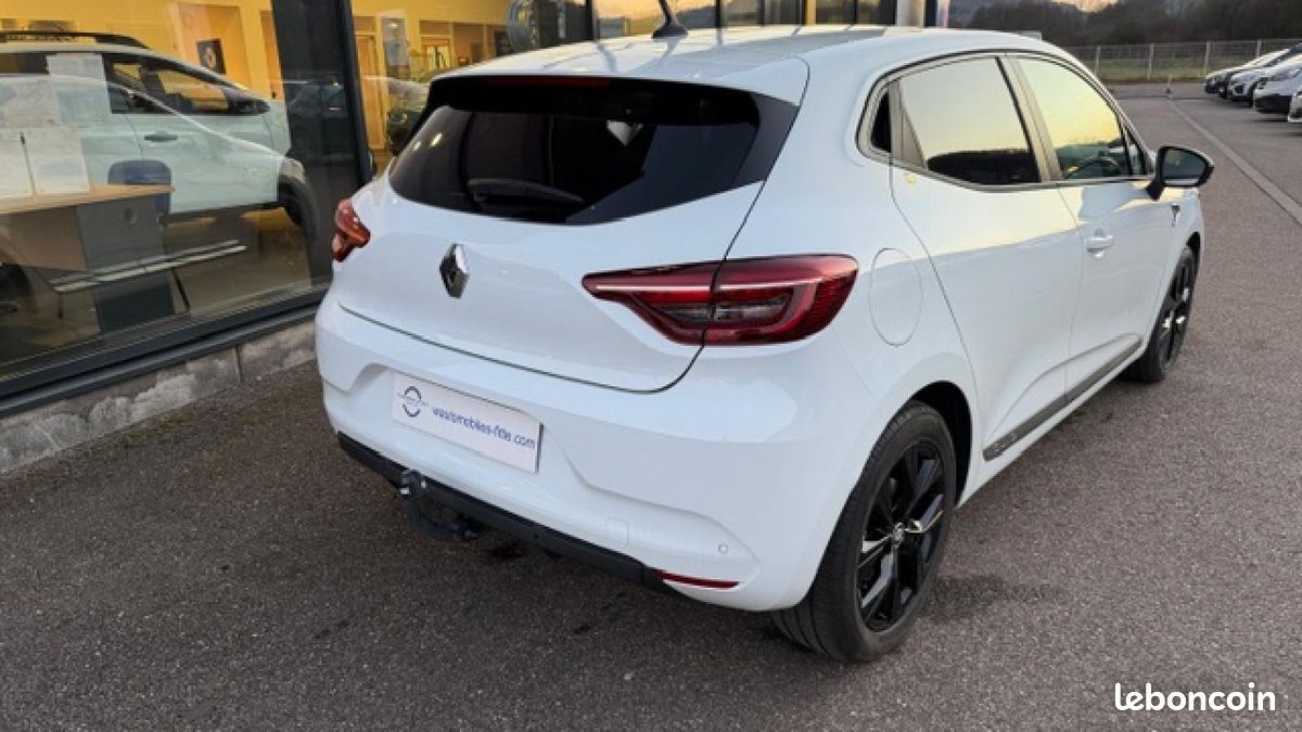 RENAULT CLIO 1.6 E-Tech Hybride - 140 - BVA multi-modes - 2021N V BERLINE Limited PHASE 1 (image 4)