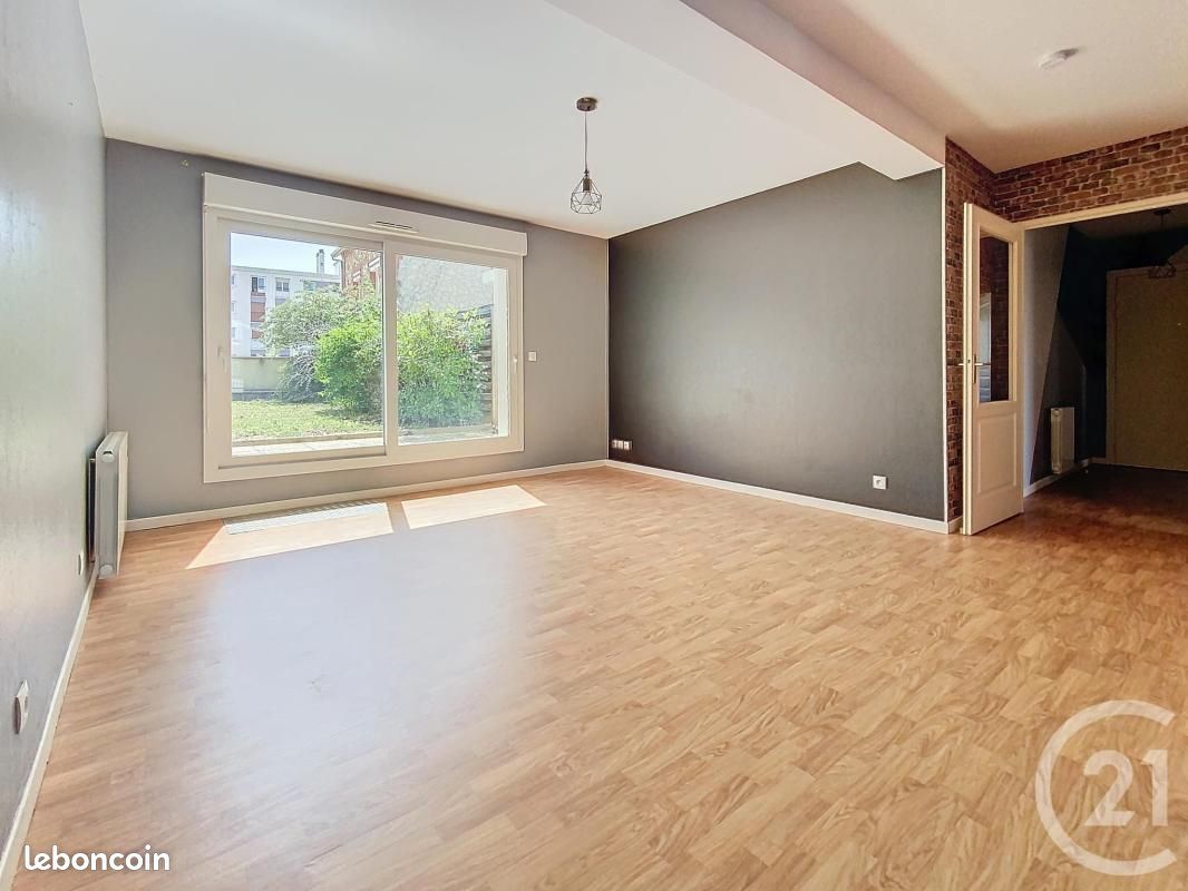 Appartement 2 pièces 51 m² · à Châlons-en-Champagne · 51 m² · 645 €