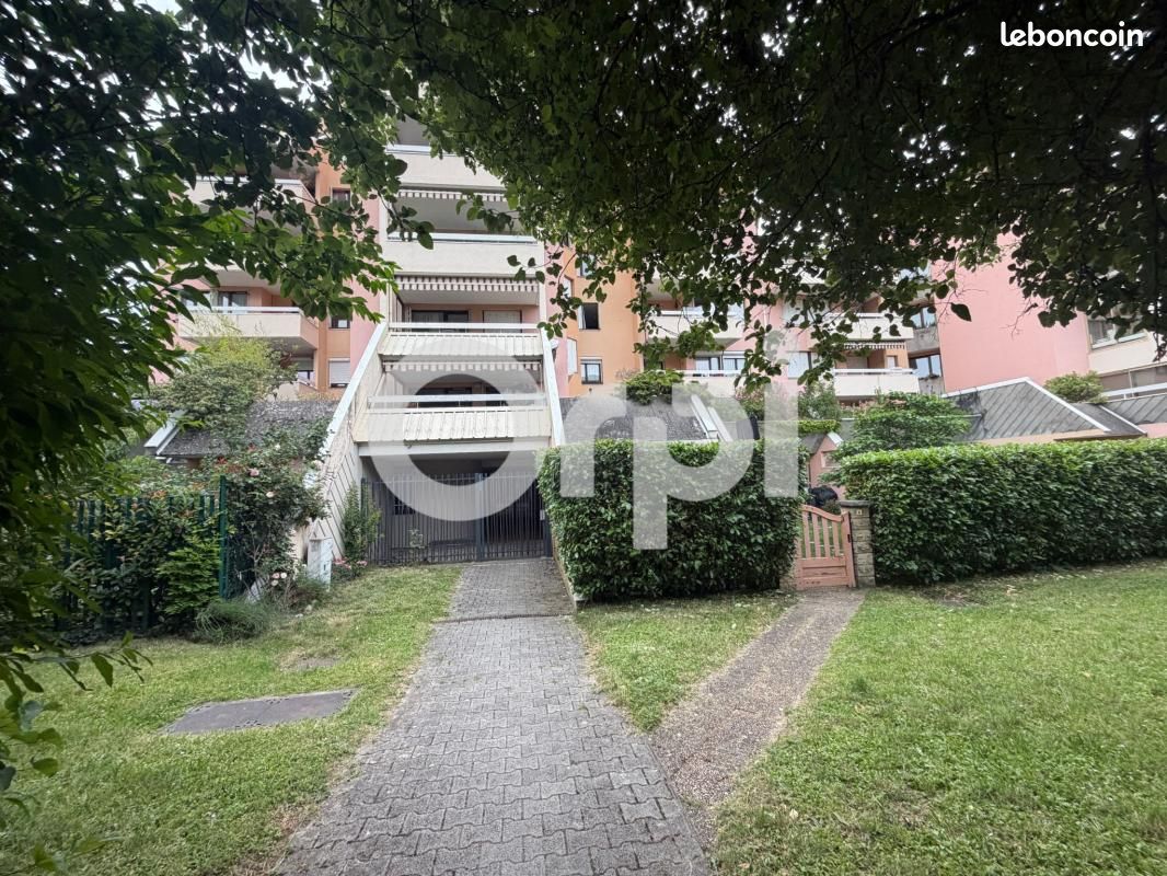 Appartement 4 pièces 84 m² · à Échirolles · 84 m² · 169 000 €