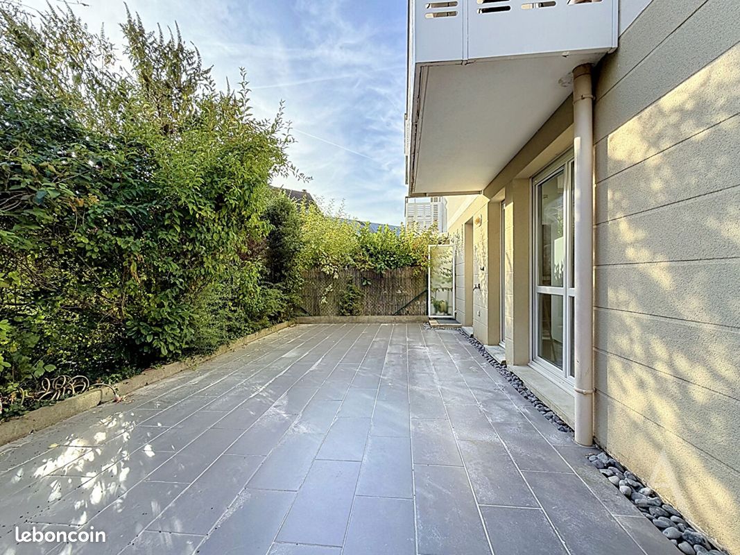 Appartement 4 pièces 76 m² · à Ecquevilly · 76 m² · 239 000 €