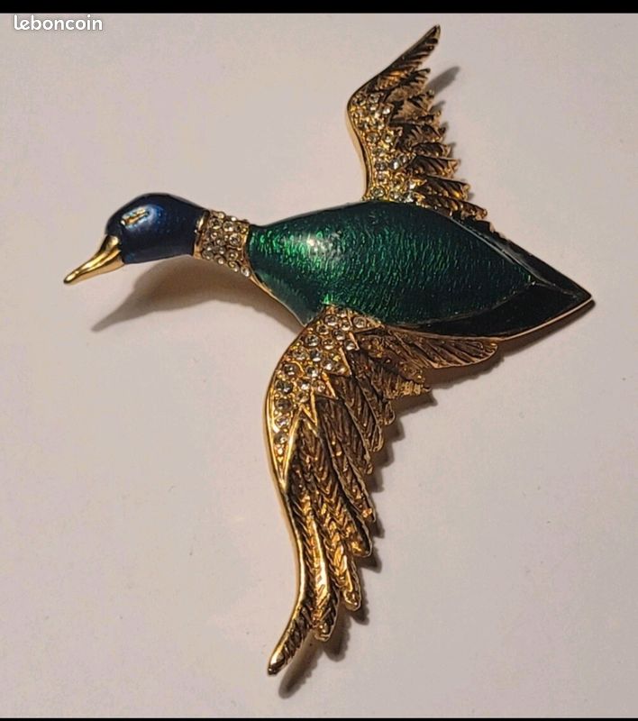 PENDENTIF CANARD VIETNAMIEN EN QUARTZ