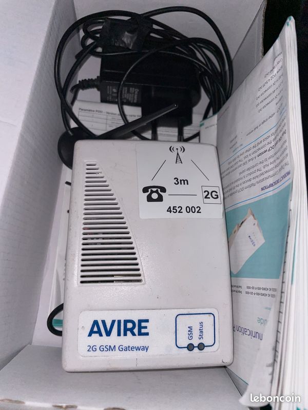 Boîte Avire 2G GSM Gateway (image 1)