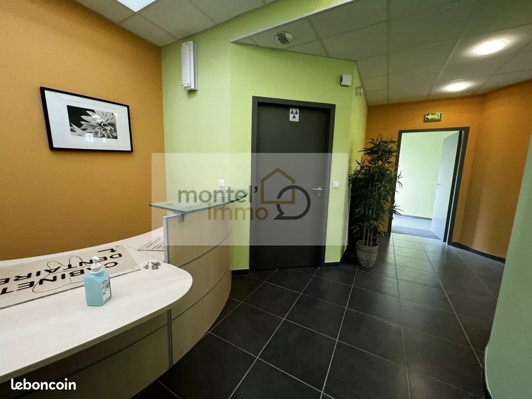 Local 205 m² Sauzet (image 2)