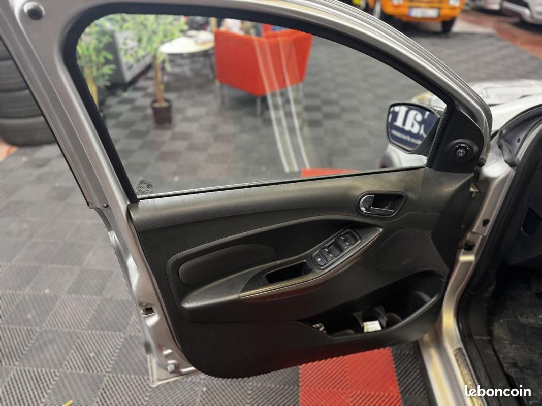 FORD KA+ Ka+ 1.2 Ti-VCT - 85 S&S BERLINE Active PHASE 2 (image 18)