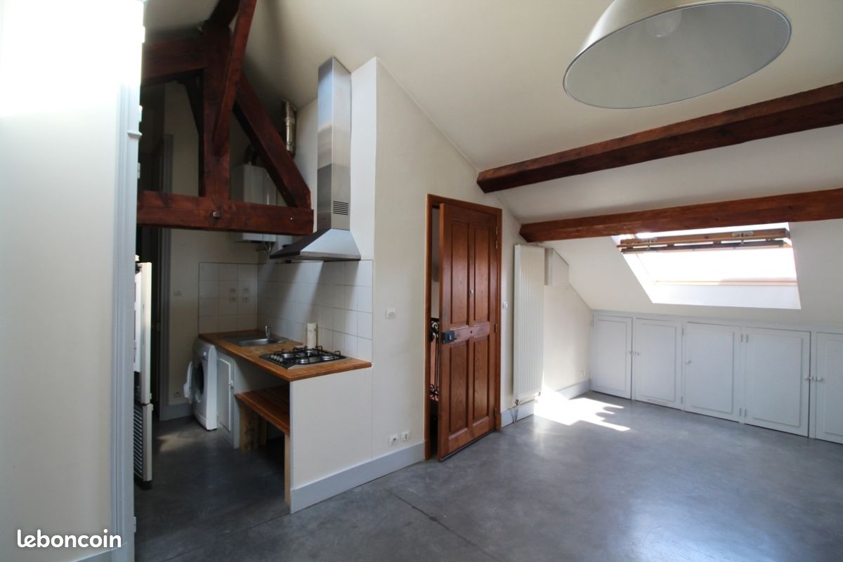 Appartement 3 pièces 47 m² · à Grenoble · 47 m² · 815 €