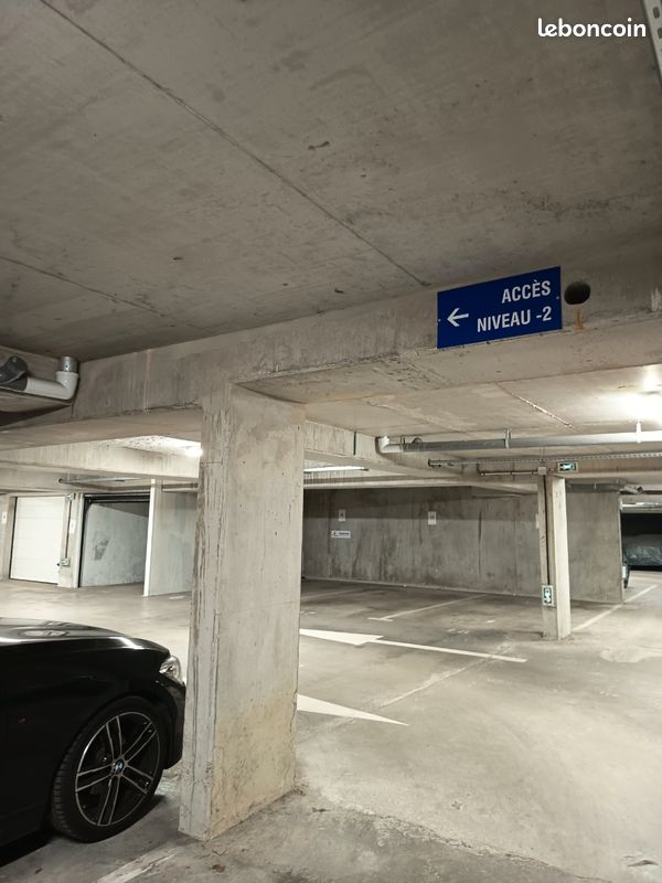 Location box · à Pontault-Combault · 110 €/mois