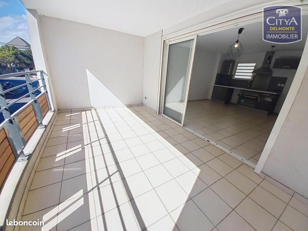 Appartement 2 pièces 48 m² · à Saint-Pierre · 48 m² · 162 000 €
