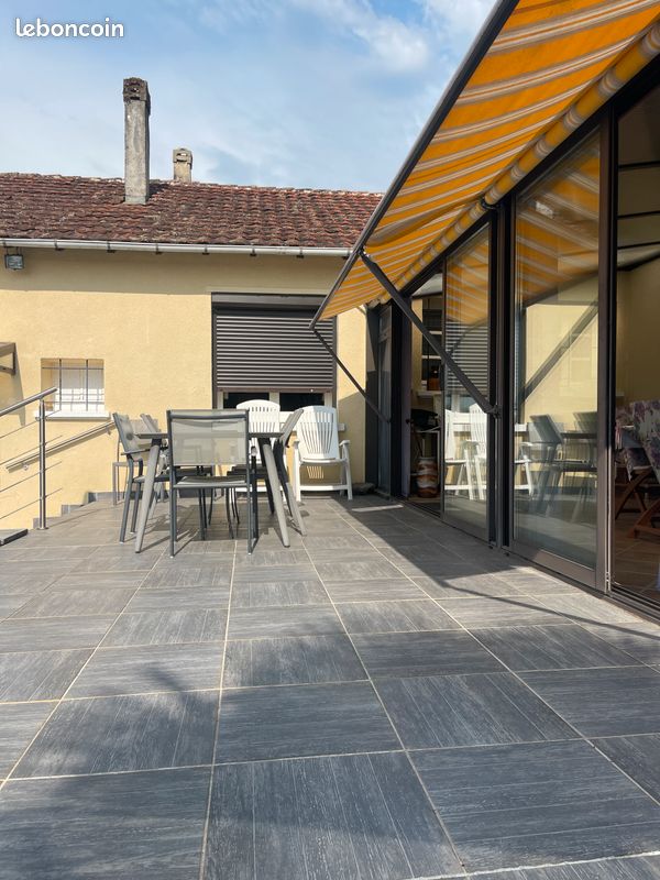 Maison 4 pièces 138 m² · à Mialet · 138 m² · 30 200 €