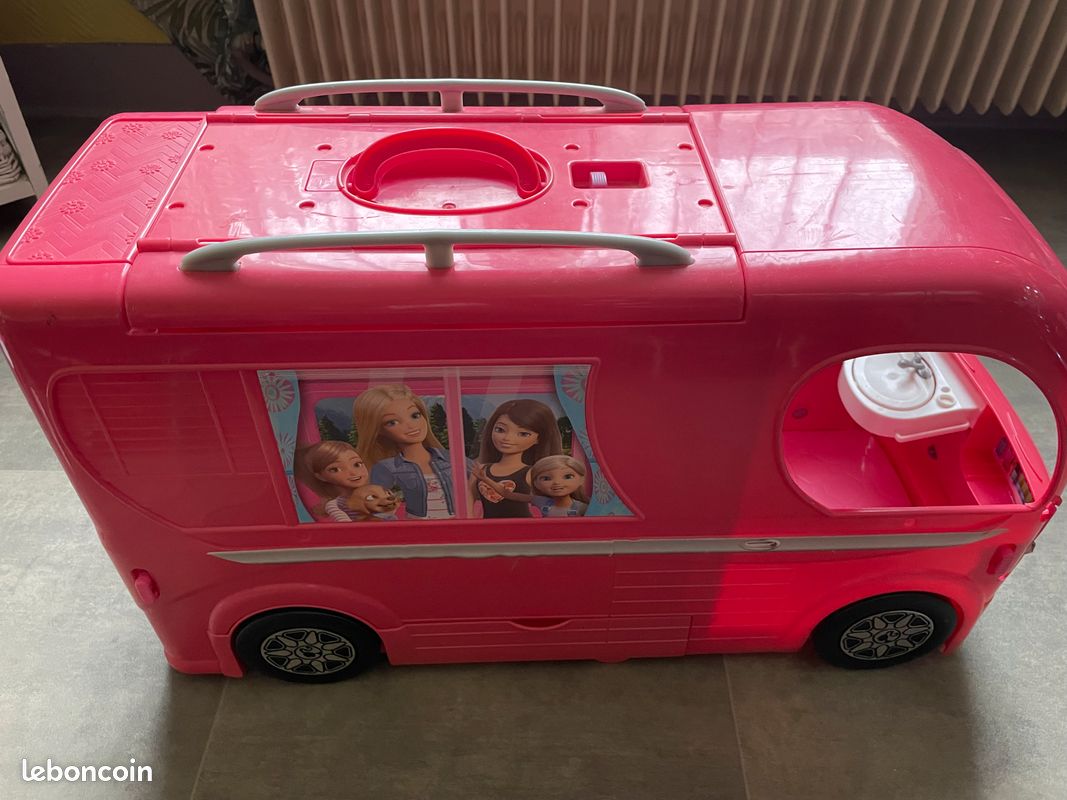 Camping car transformable BARBIE (image 1)