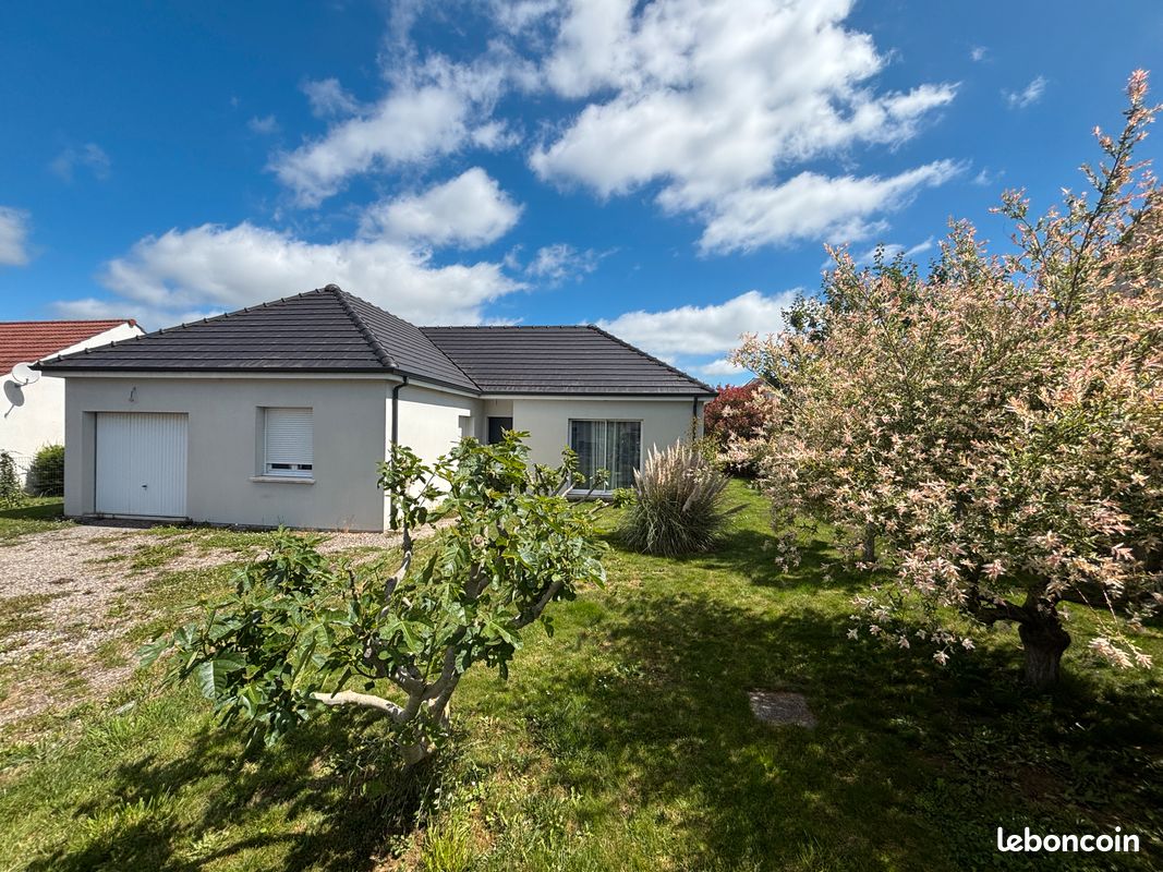 Maison 9 pièces 93 m² · à Grugies · 93 m² · 220 000 €