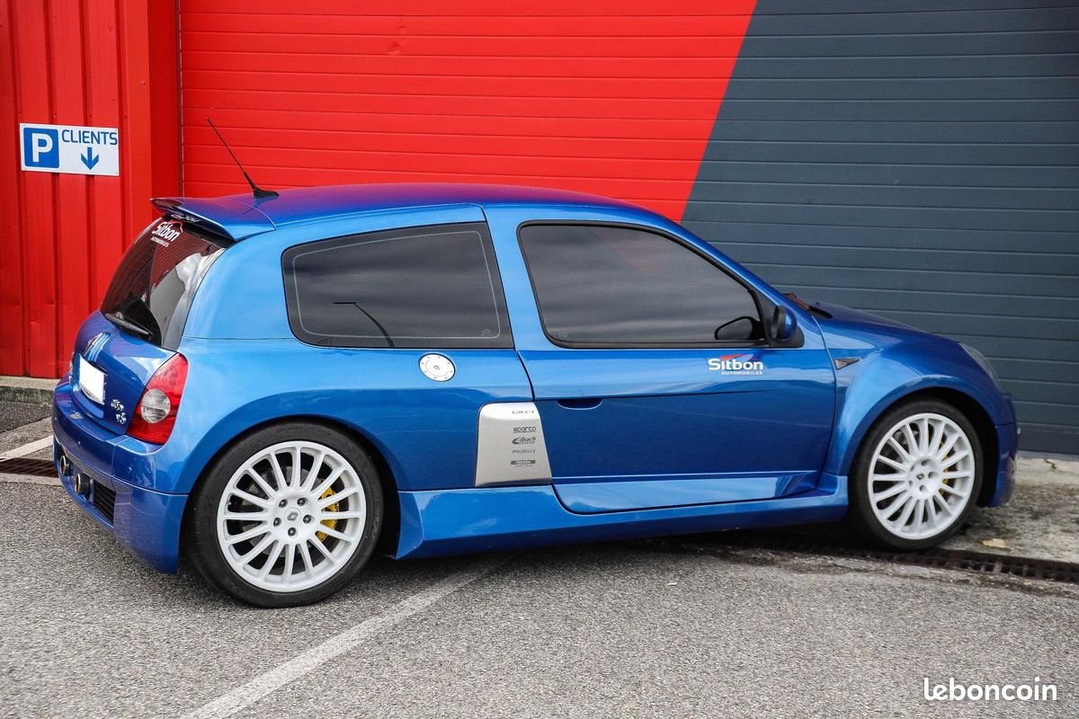 RENAULT CLIO 3.0i V6 RS V6 PHASE 2 (image 6)