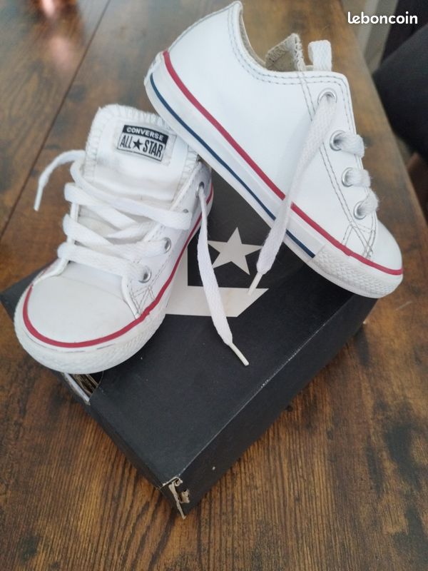 Chaussures Converse Blanche Converse Rouge Taille 24 Basket