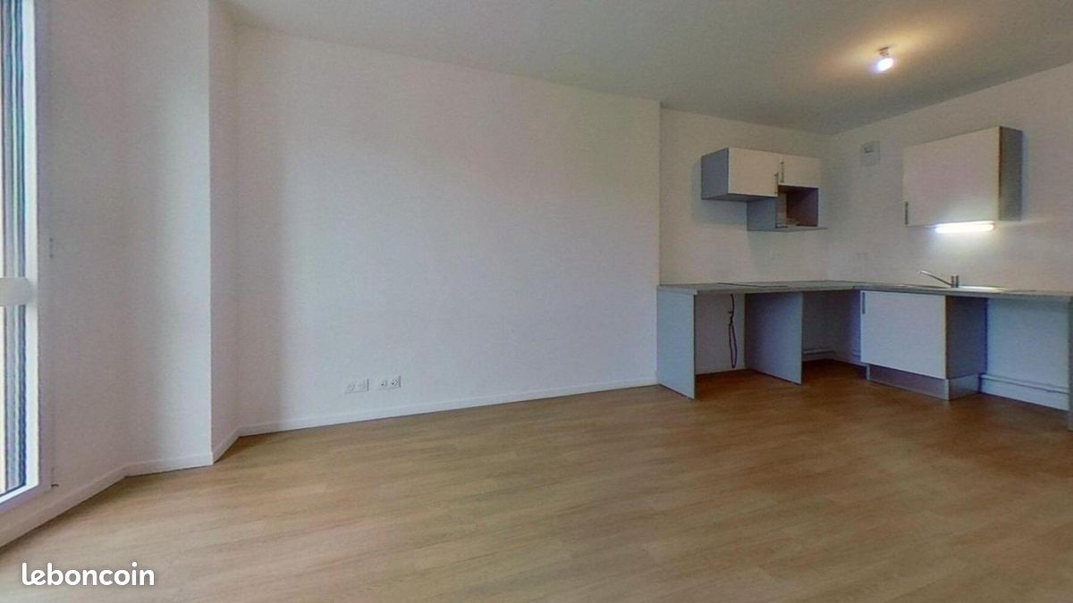 Appartement a louer clichy-sous-bois - 2 pièce(s) - 49 m2 - Surfyn