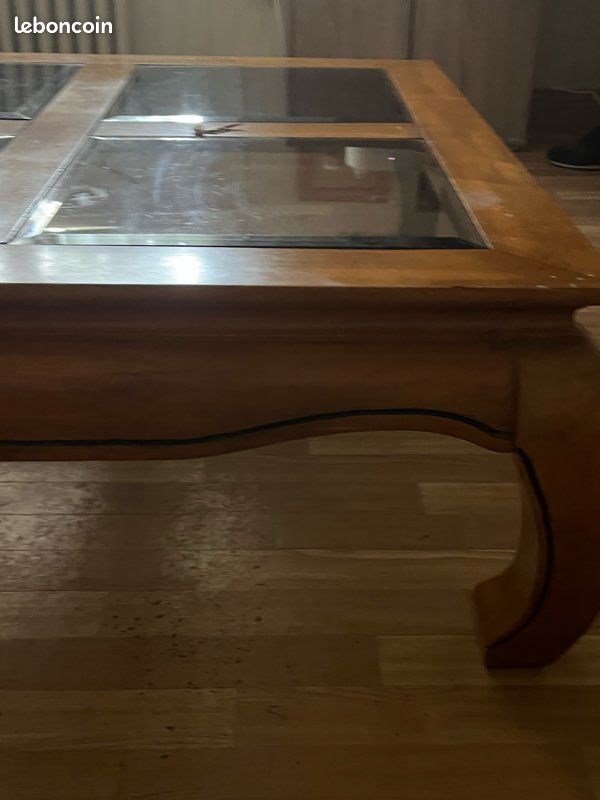 Petite table basse en verre et bois (image 3)