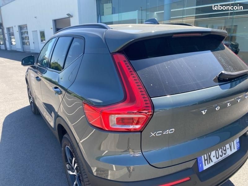 Volvo XC40 B3 163ch Lounge Edition DCT 7 (image 8)