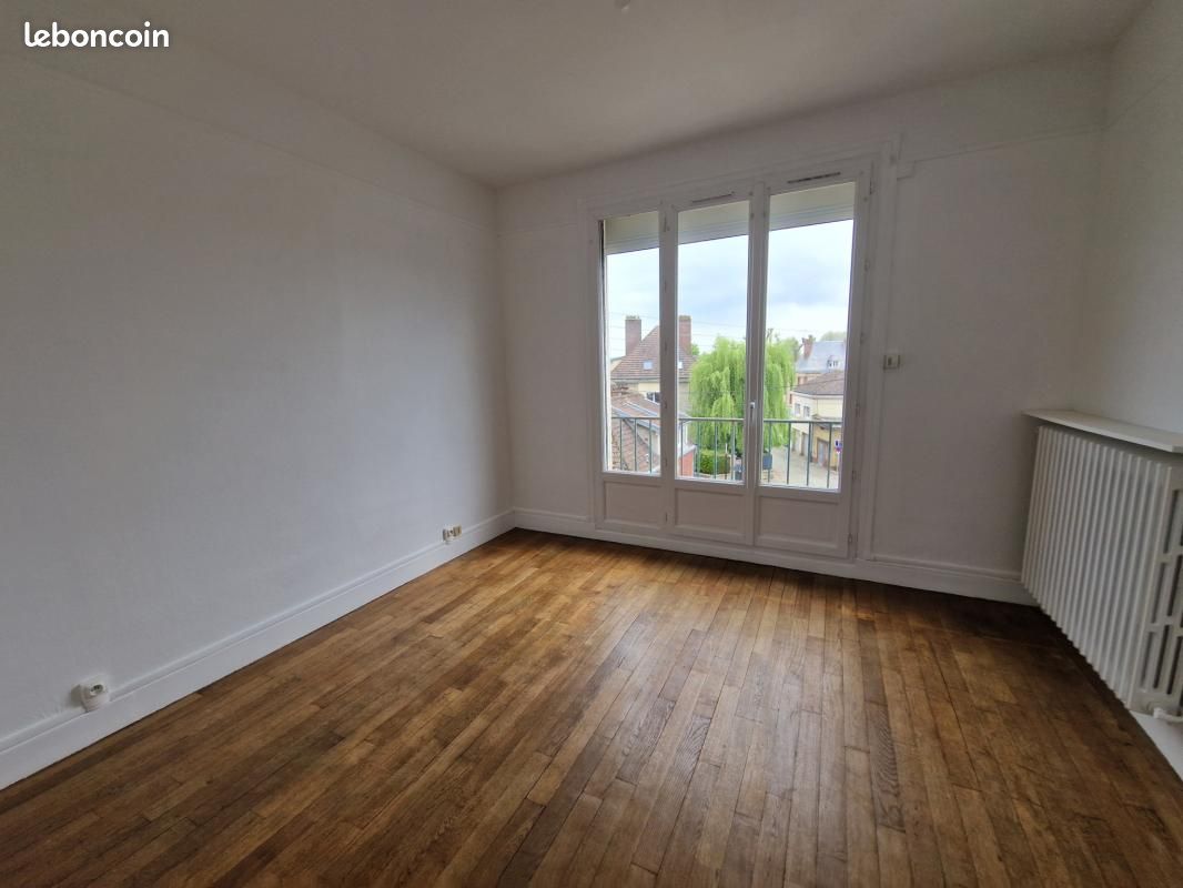 Appartement 3 pièces 66 m² · à Gournay-en-Bray · 66 m² · 590 €/mois