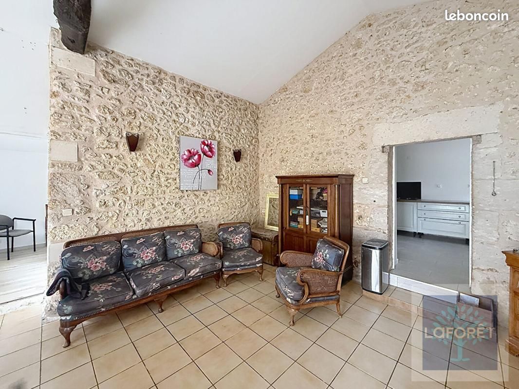 Maison 4 pièces 95 m² · à Neuvicq · 95 m² · 160 900 €