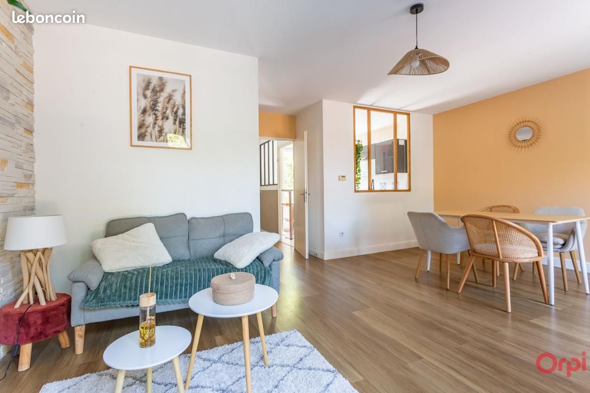 Maison 4 pièces 75 m² · à Sainte-Geneviève-des-Bois · 75 m² · 1 420 €
