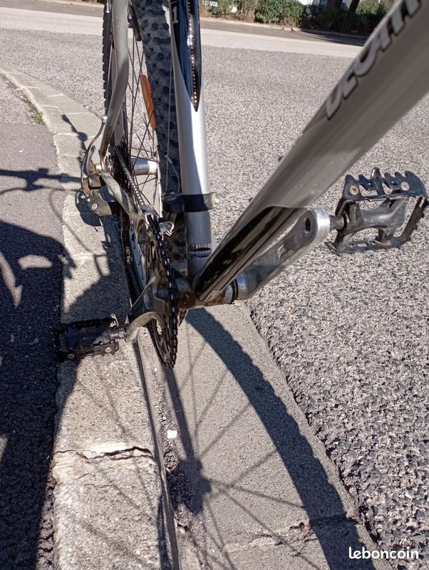 VTT Decathlon m series (image 2)