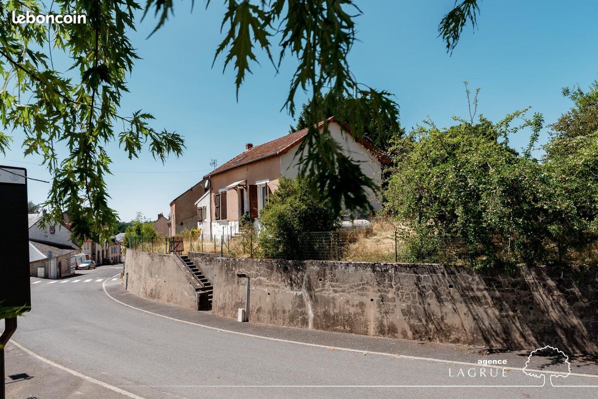 Maison 4 pièces 73 m² · à Nizerolles · 73 m² · 59 950 €